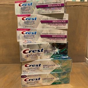 Crest 3D white Toothpaste bundle